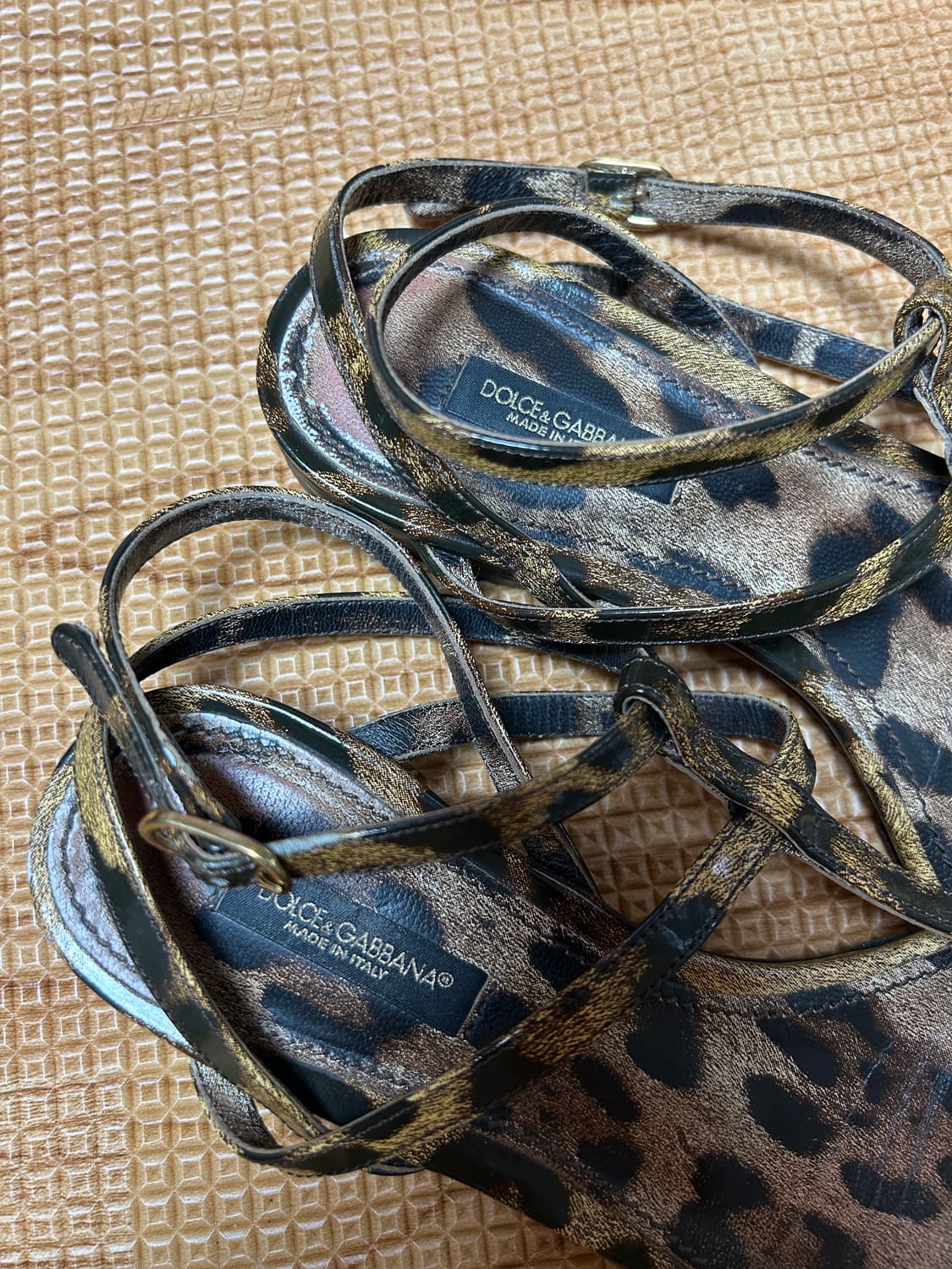돌체앤가바나 레오파드 샌들 상품이미지3