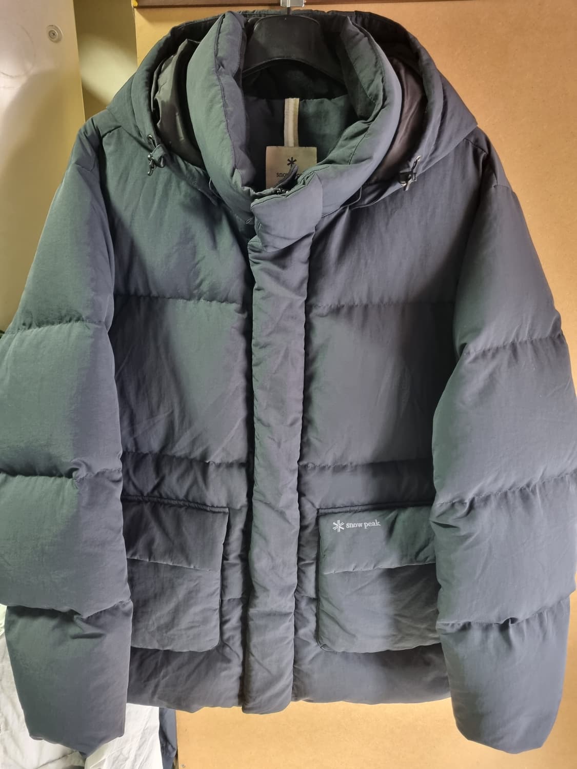 스노우피크 남성 후디 다운패딩 상품이미지1