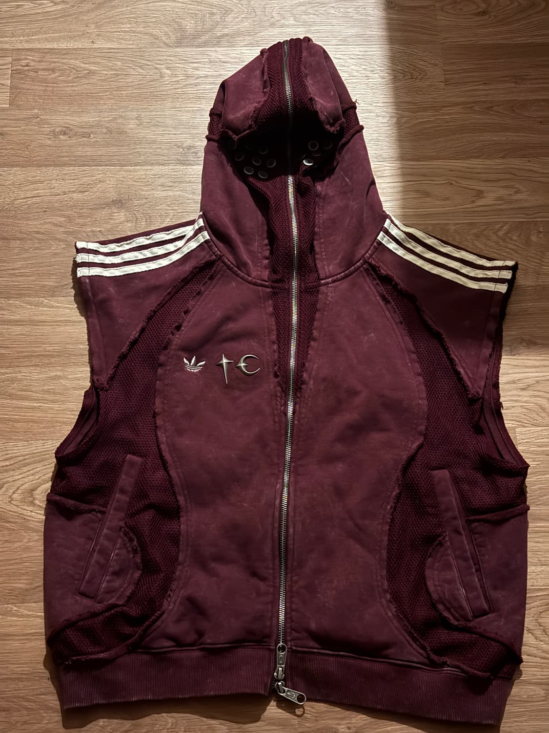 진짜 급처. 아디다스x떠그클럽 콜라보 후드집업 마룬 L 교환 상품이미지2