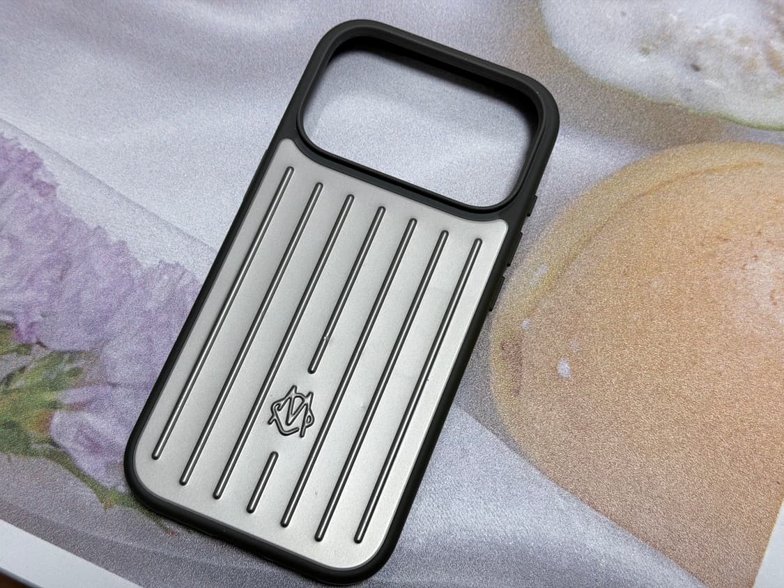 리모와 아이폰17프로 케이스 상품이미지1