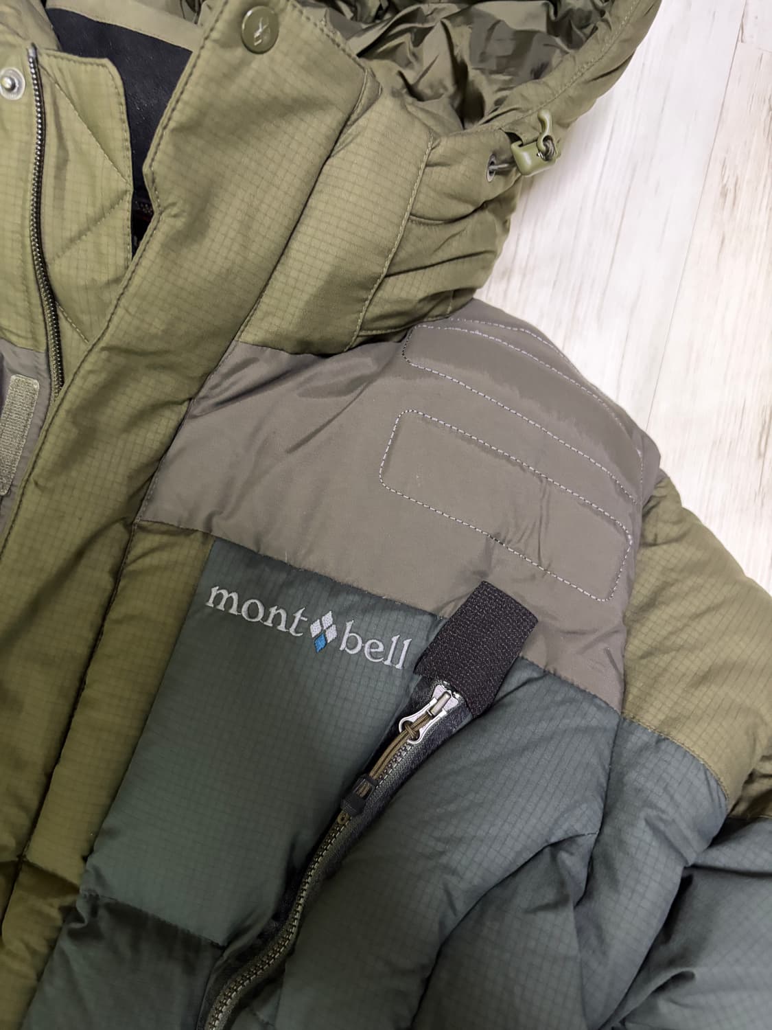 [105]몽벨 EX800 고어텍스 윈드스토퍼 구스다운 올리브 상품이미지1
