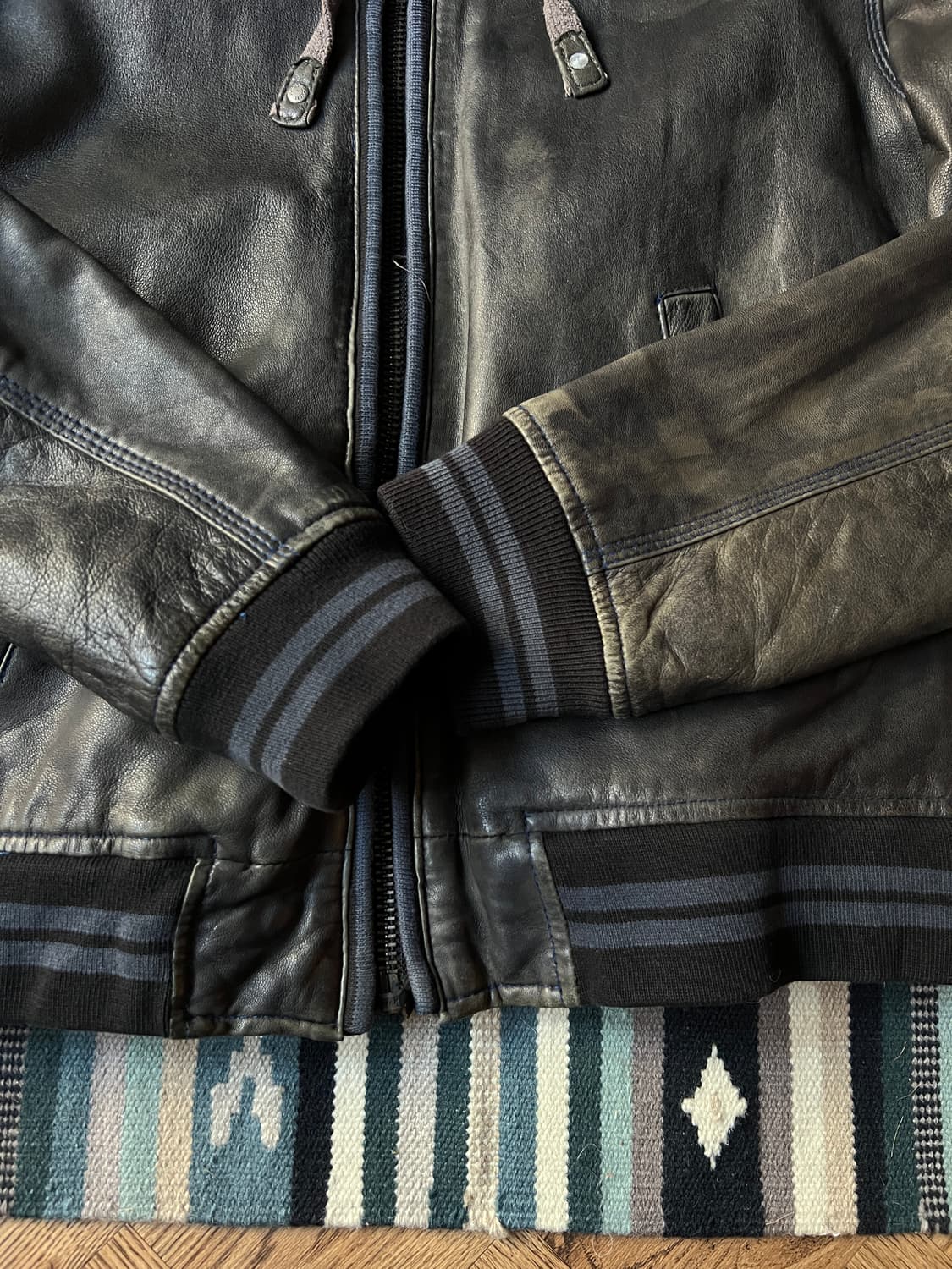 [L]SCHOTT USA 쇼트 램스킨 후드집업 레더 자켓 상품이미지5