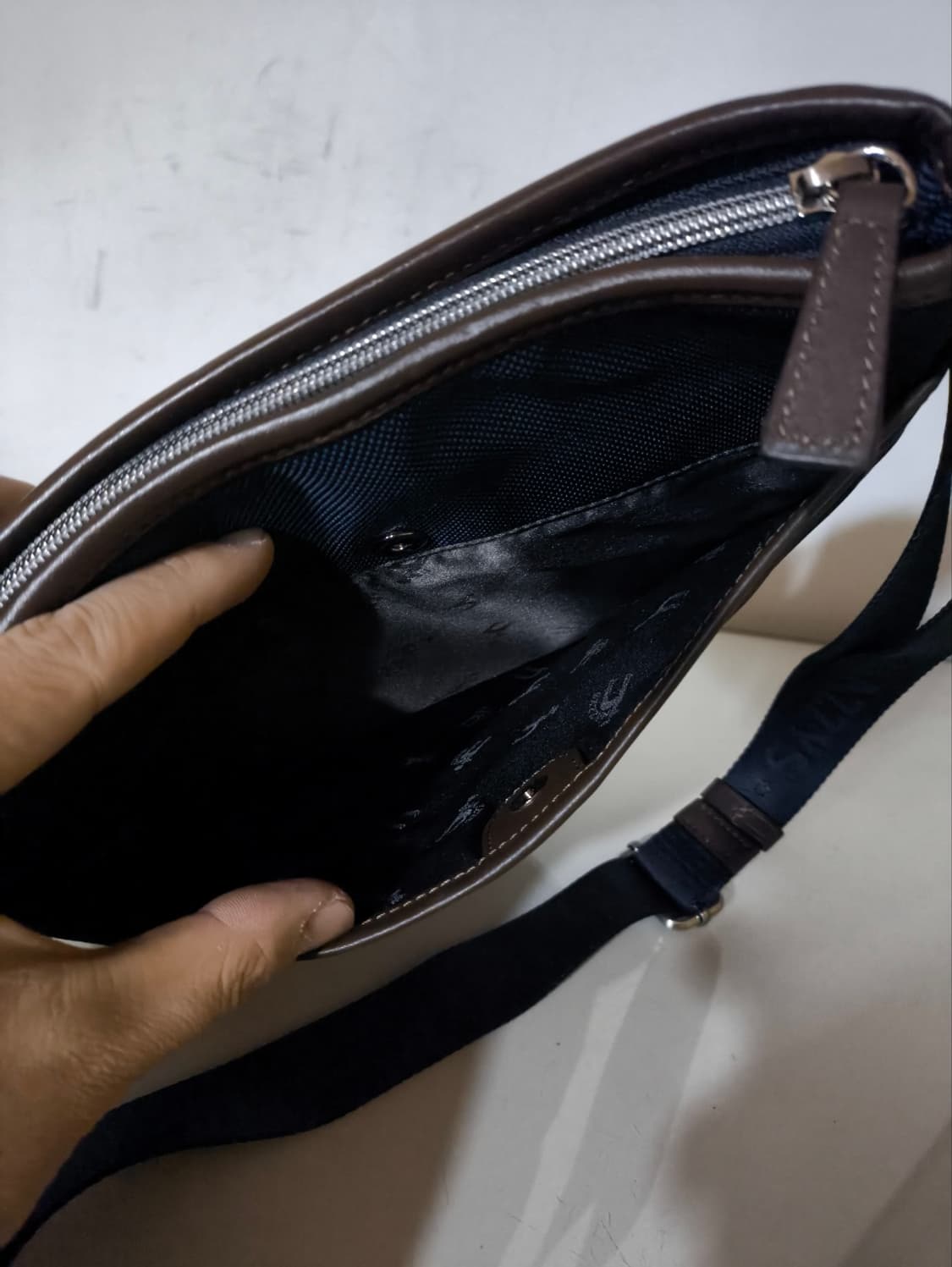 헤지스 미니 크로스백 남성 상품이미지5