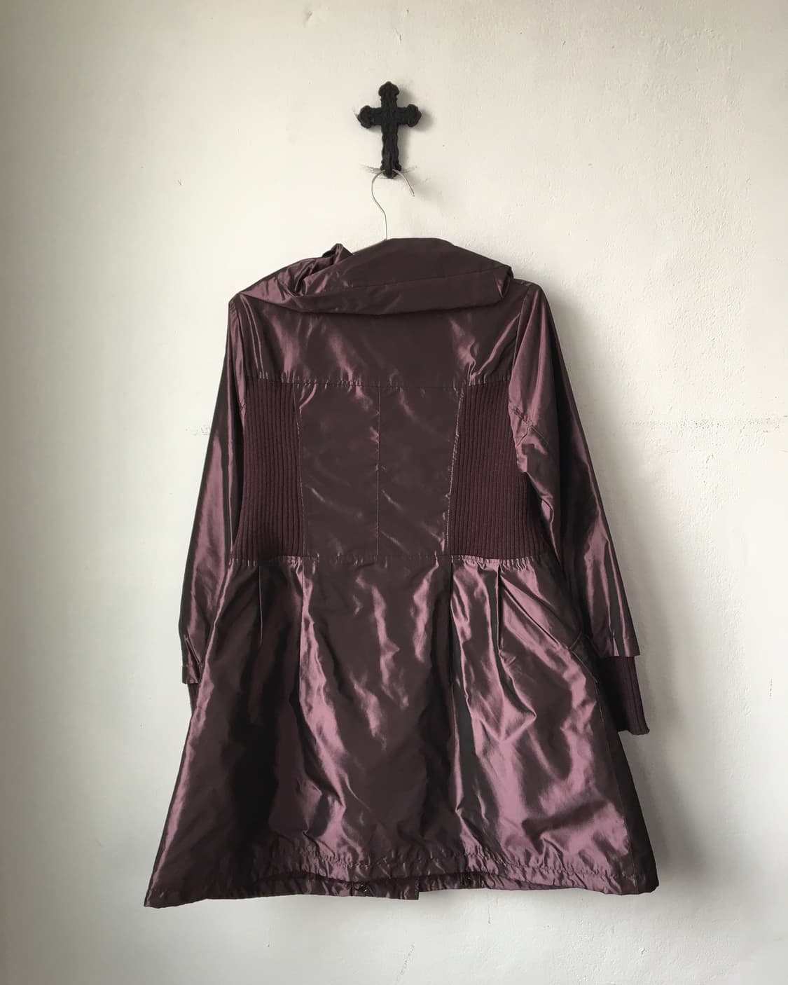 Thick neck line point glossy jacket 상품이미지3