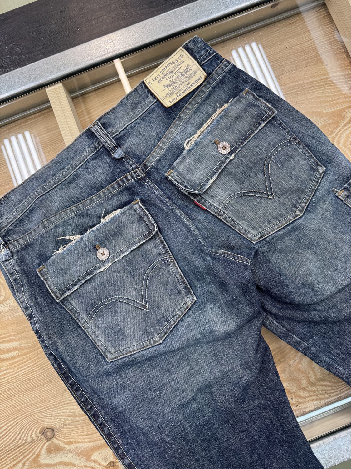 리바이스 워시드 데님 팬츠 상품이미지5