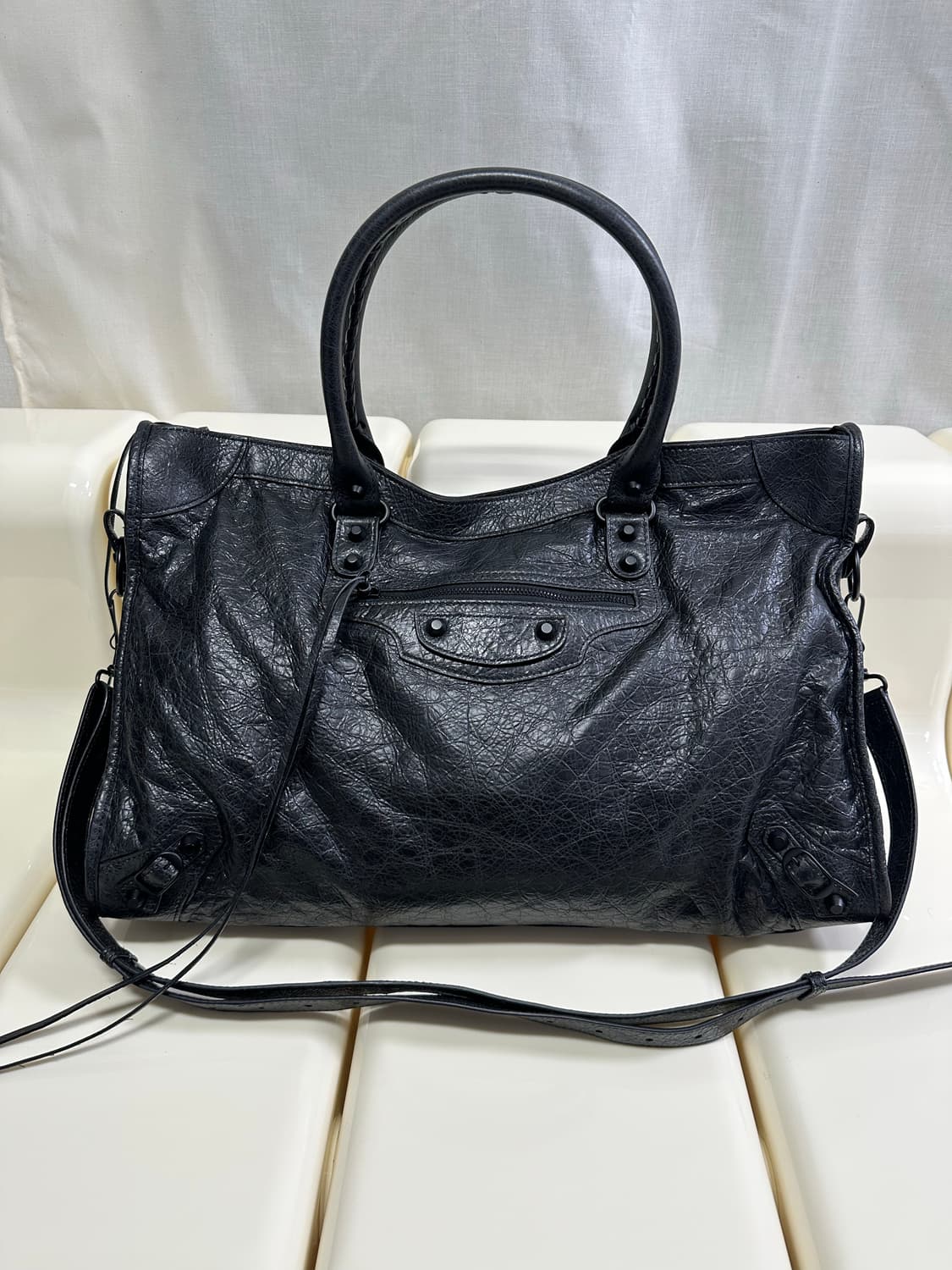 [SA 정품] 발렌시아가 르 시티 모터백 라지 블랙 상품이미지2