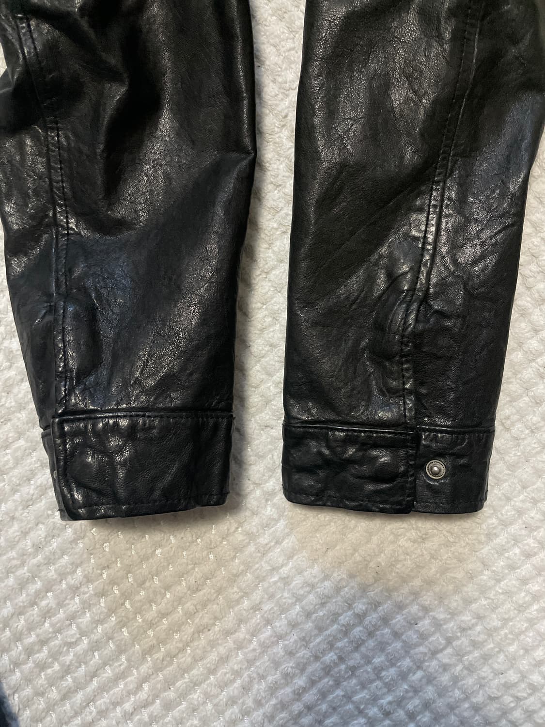 광희시장 웨스턴 무드 램스킨 양가죽 절개 레더 자켓 상품이미지7