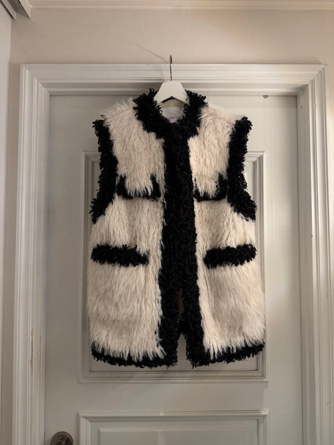 푸시버튼 Pushbutton 퍼 베스트 상품이미지1