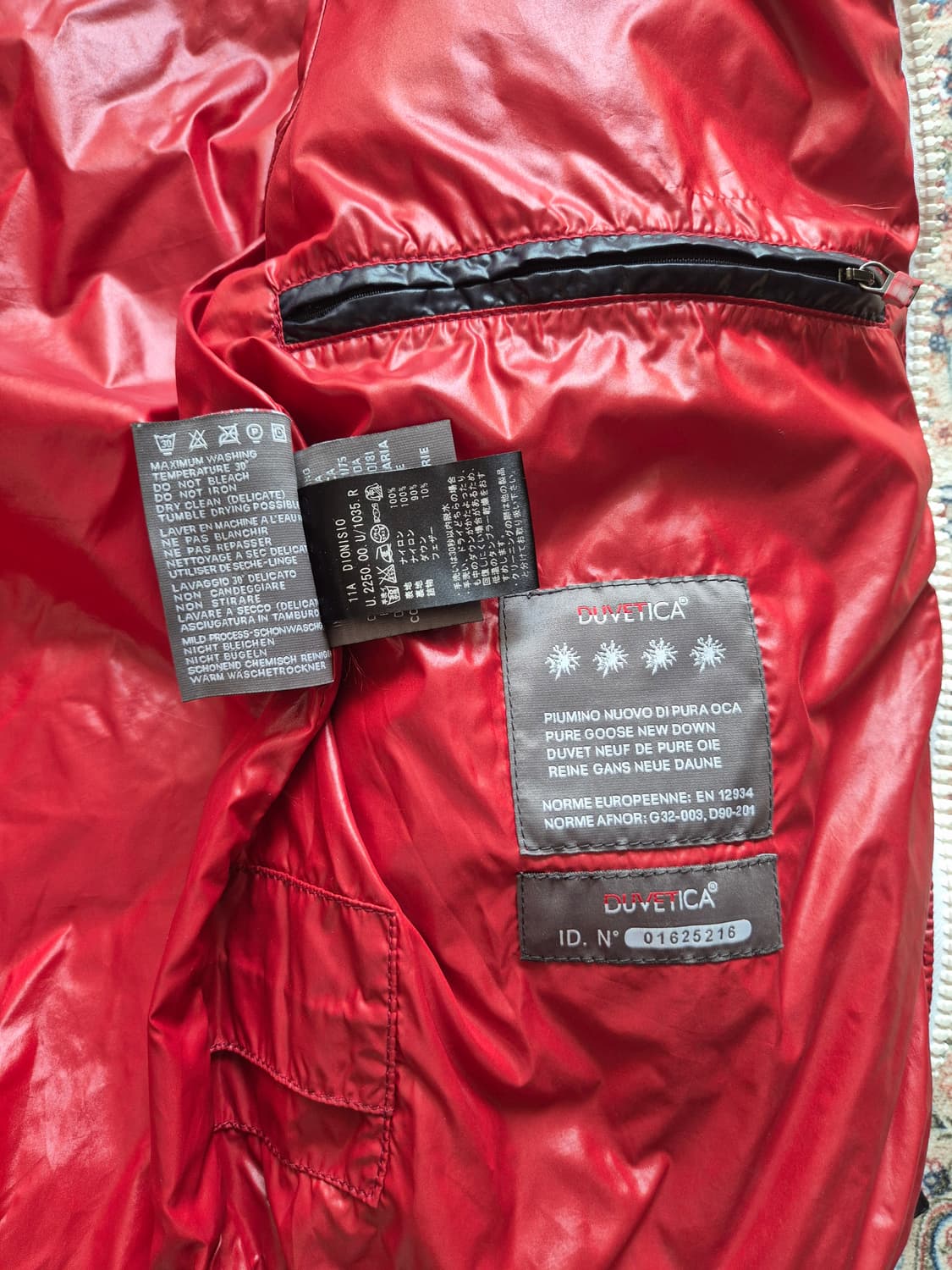 듀베티카 숏 구스다운 패딩 상품이미지4