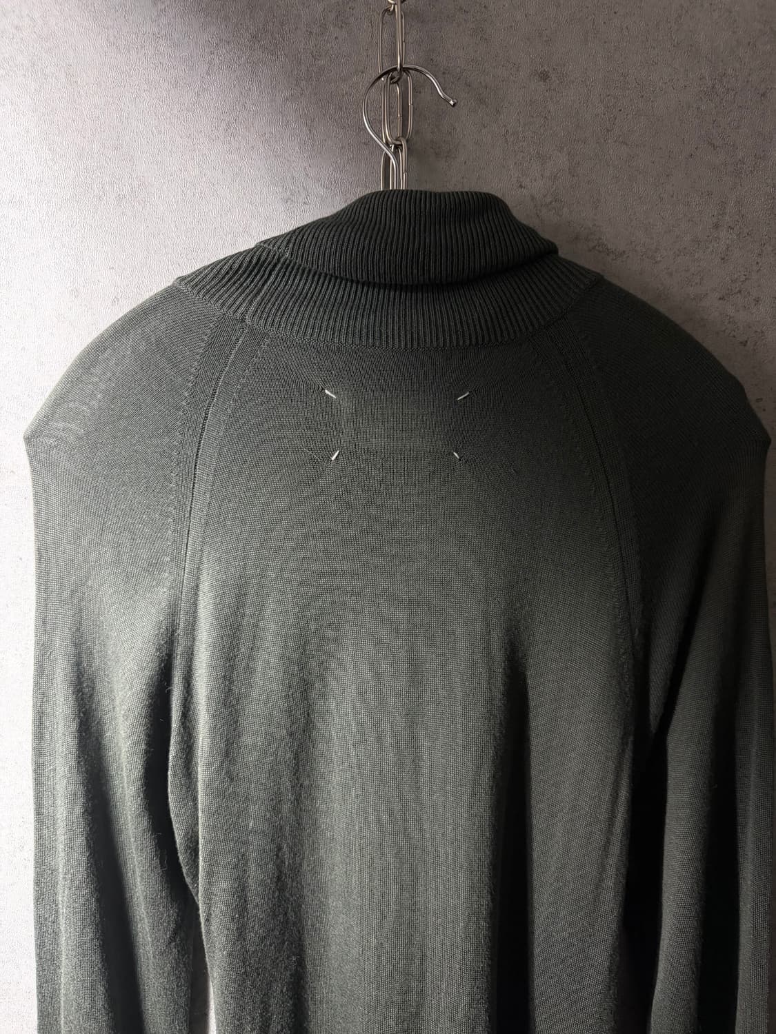 마르지엘라 드레이프 터틀넥 니트 상품이미지5