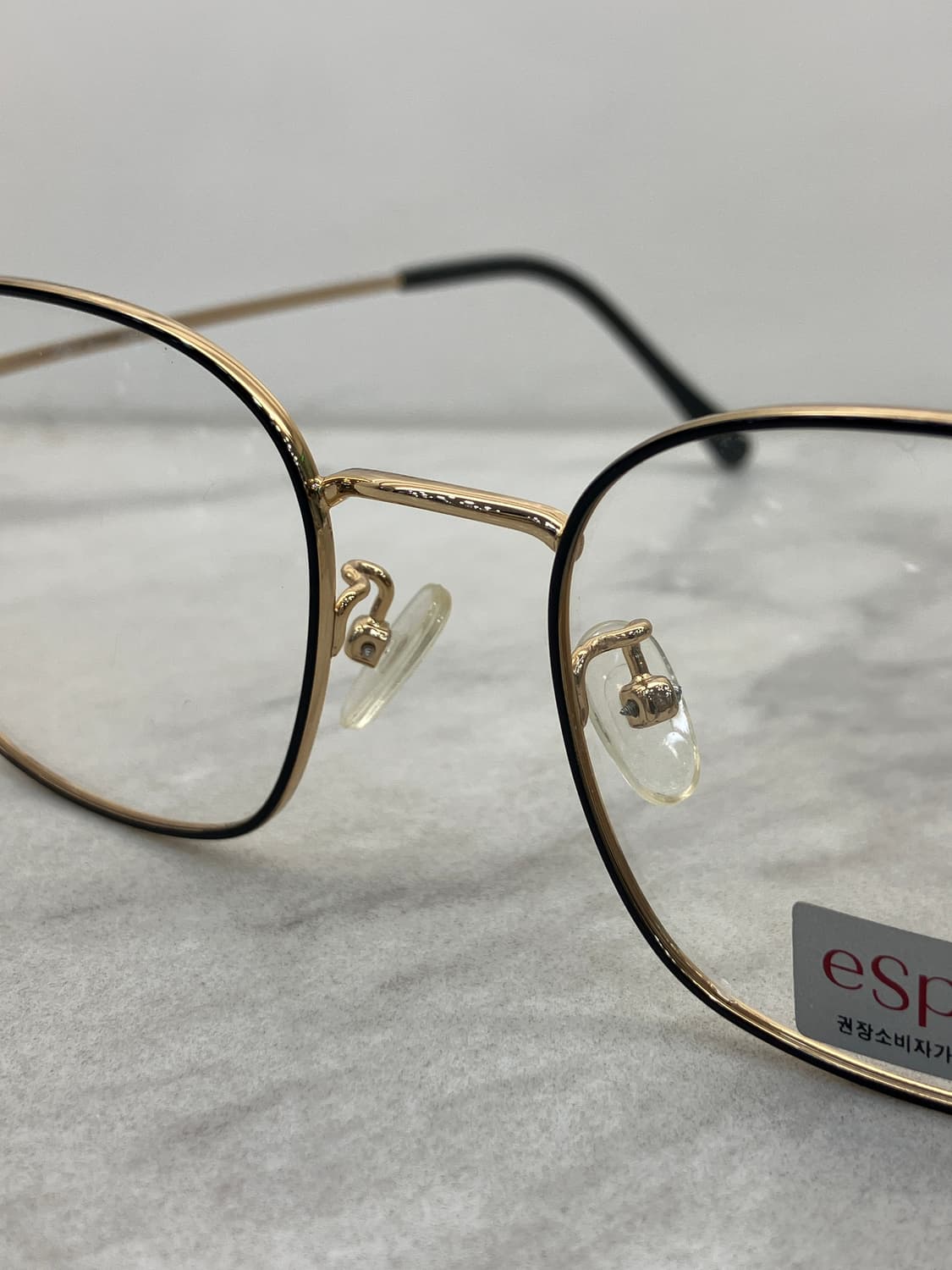 에스쁘아 Espoir 골드 블랙 소프트 스퀘어 메탈테 안경 상품이미지5