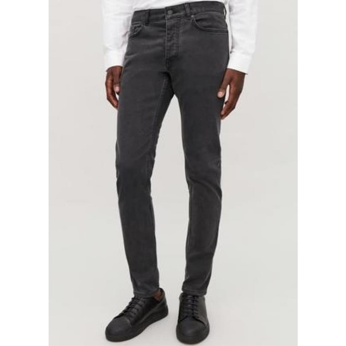 Cos  코스 워싱 테이퍼드 블랙진 상품이미지9