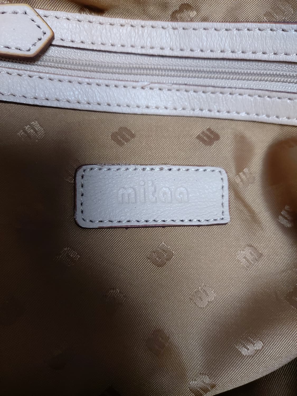 미타 (mitaa) 토트앤크로스백 

 상품이미지8