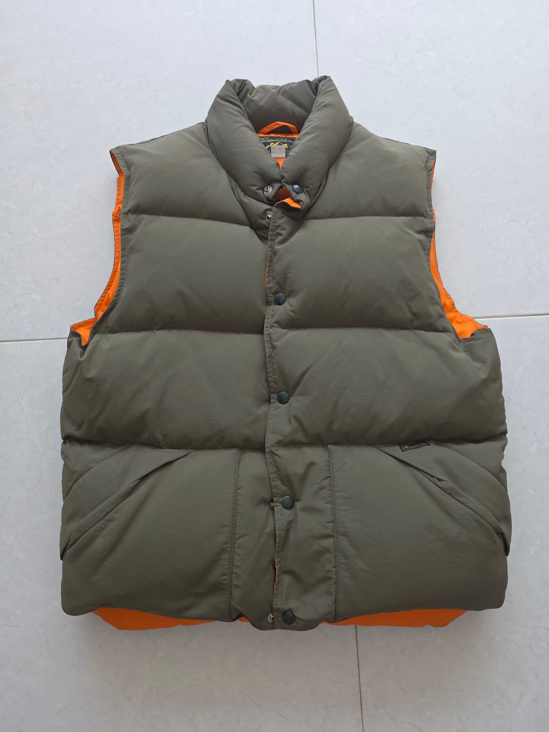 브론슨 패커블 덕다운 패딩조끼 XL 상품이미지1