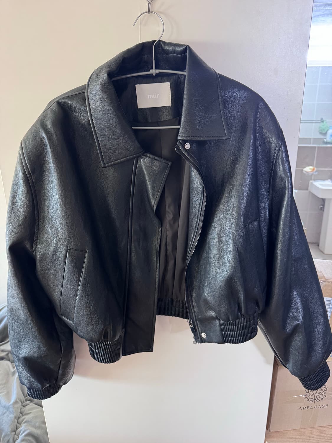 무르mur 크롭 가죽자켓 상품이미지1