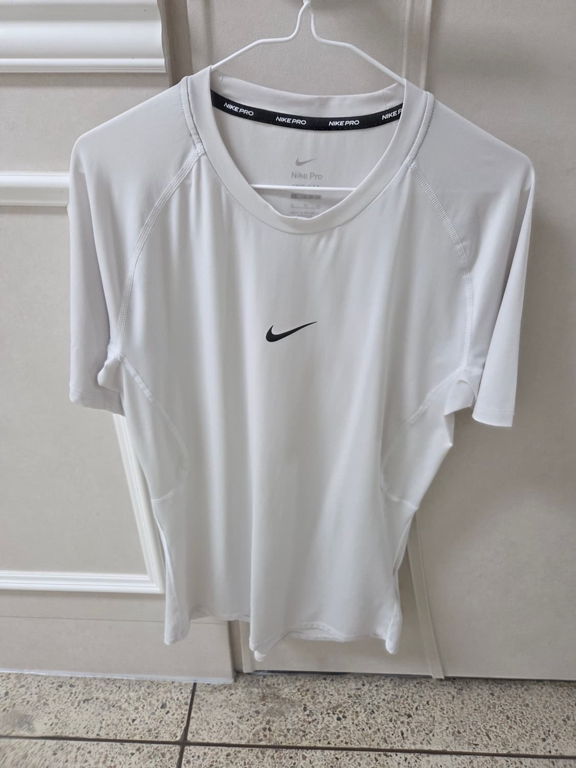 나이키 프로 기능성 반팔 105 상품이미지1
