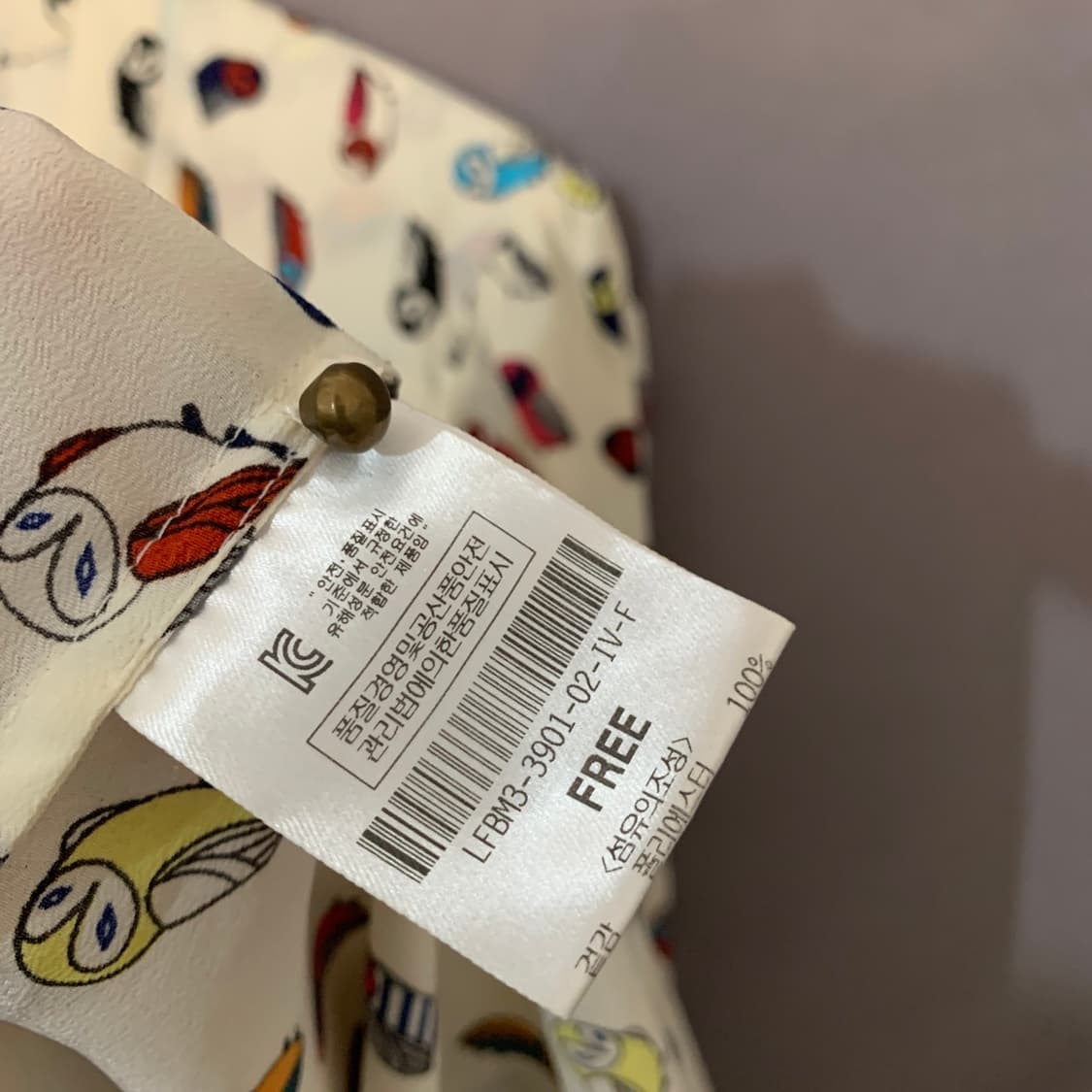 럭키슈에뜨 올빼미 패턴 주름 블라우스 셔츠 상품이미지6