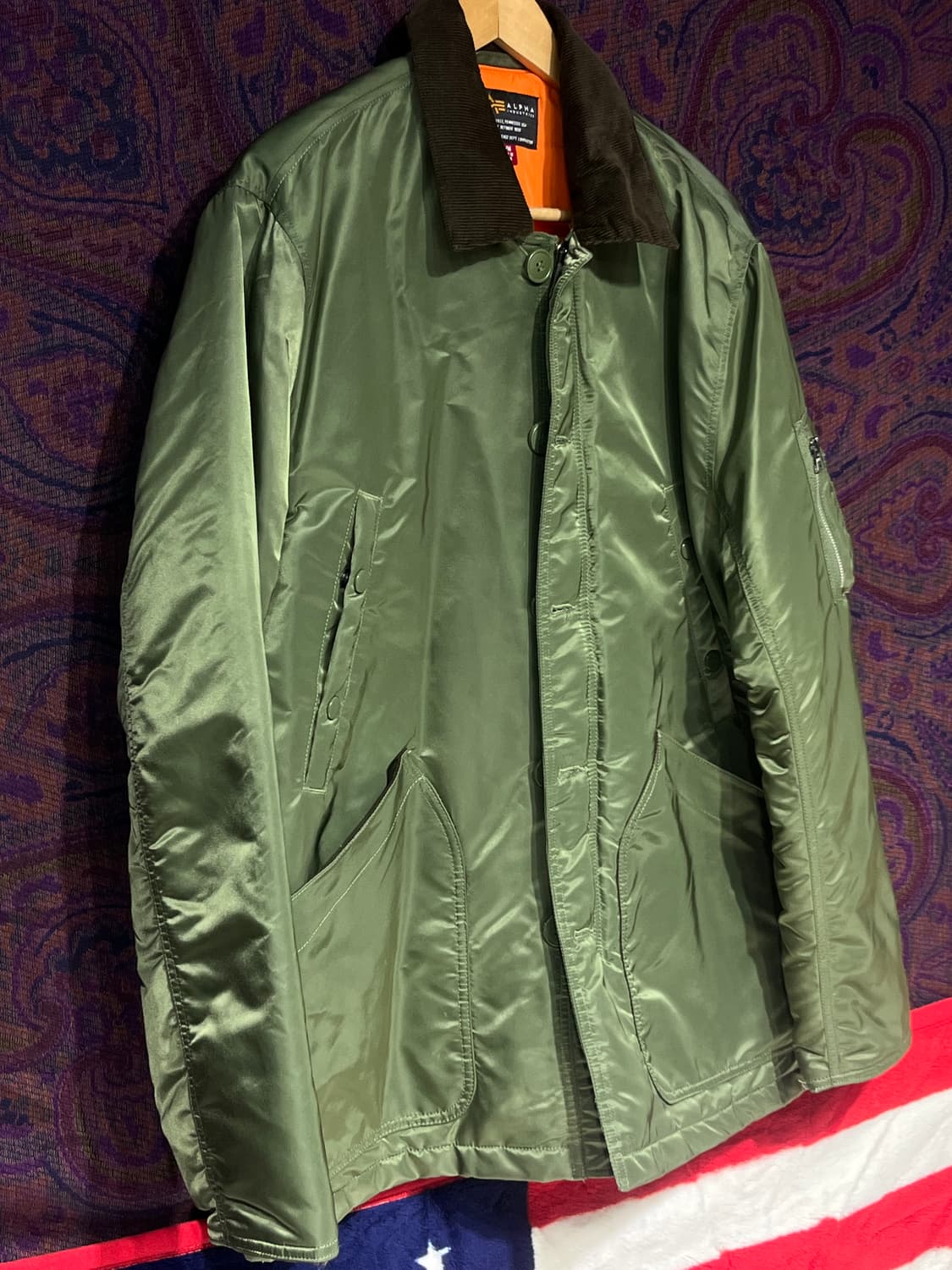 j crew x alpha 에어크루맨 프리마로프트 파카 상품이미지3