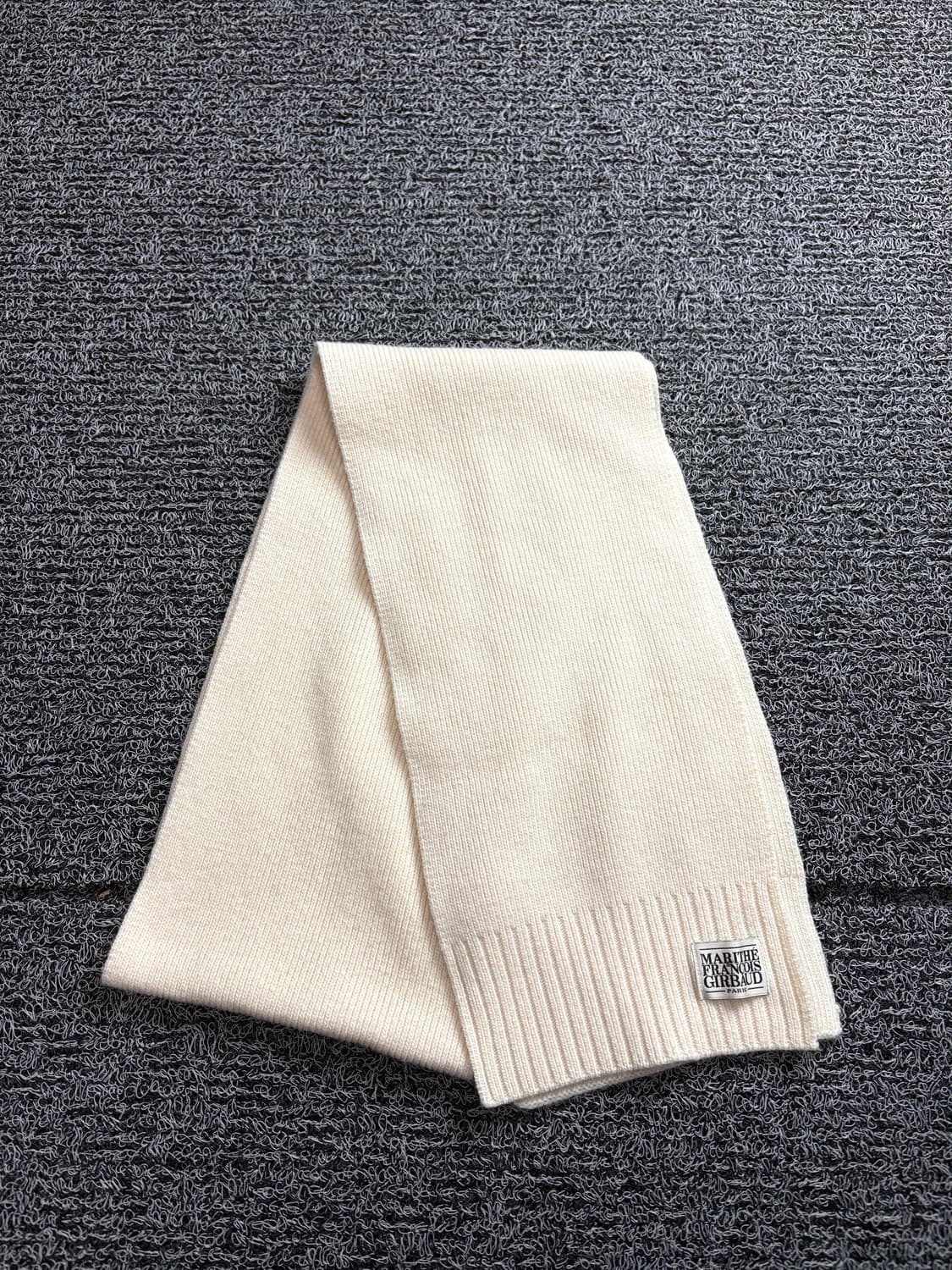 마리떼 프랑소와 저버 클래식 로고 머플러 2794 상품이미지3