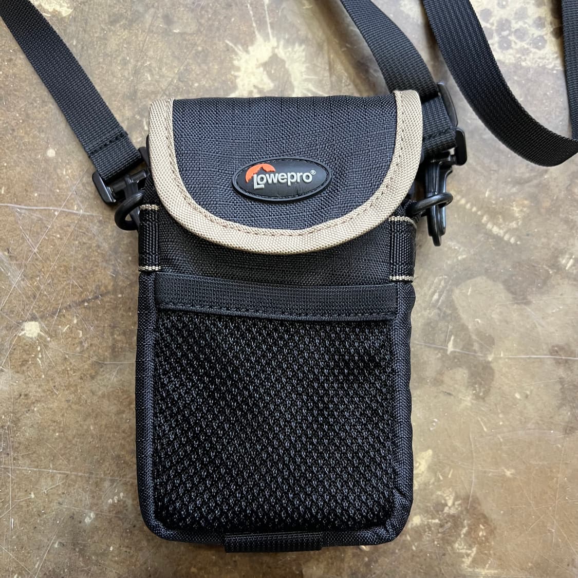 로우프로 카메라 가방 크로스백 미니백 미니 크로스백 상품이미지2
