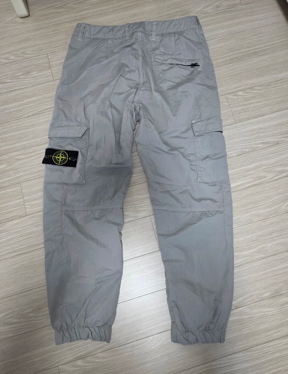 스톤아일랜드 카고 조거 나일론 팬츠 28 그레이 상품이미지1