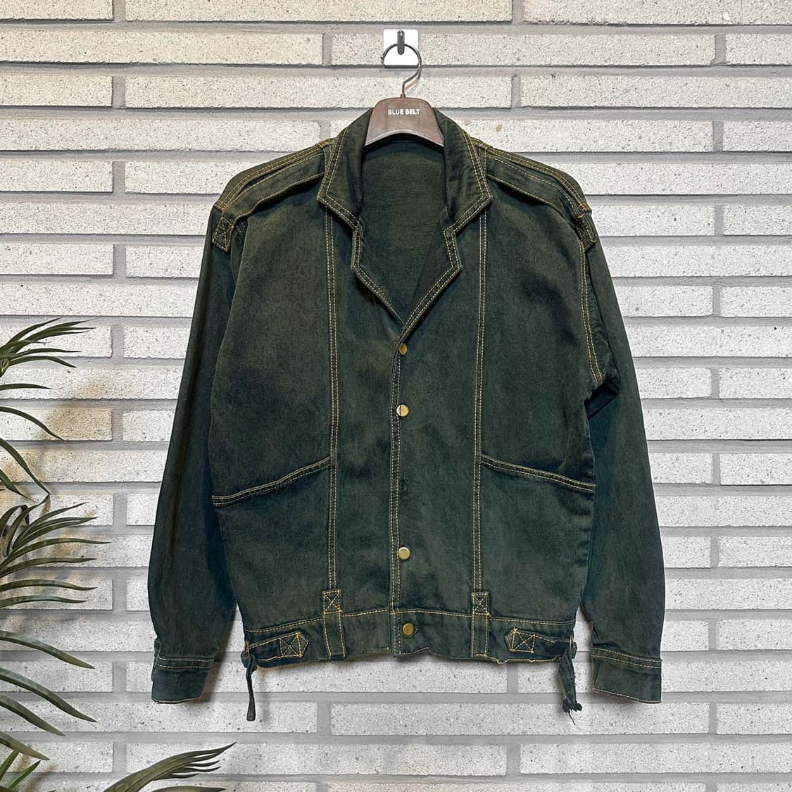 JPN VINTAGE 데님 워크 초어자켓 패널절개 스트랩 디테일 딥카키 상품이미지1