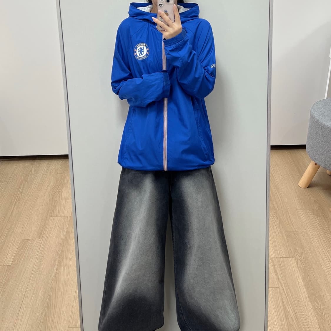 아디다스 첼시 블루 바람막이 자켓 상품이미지1