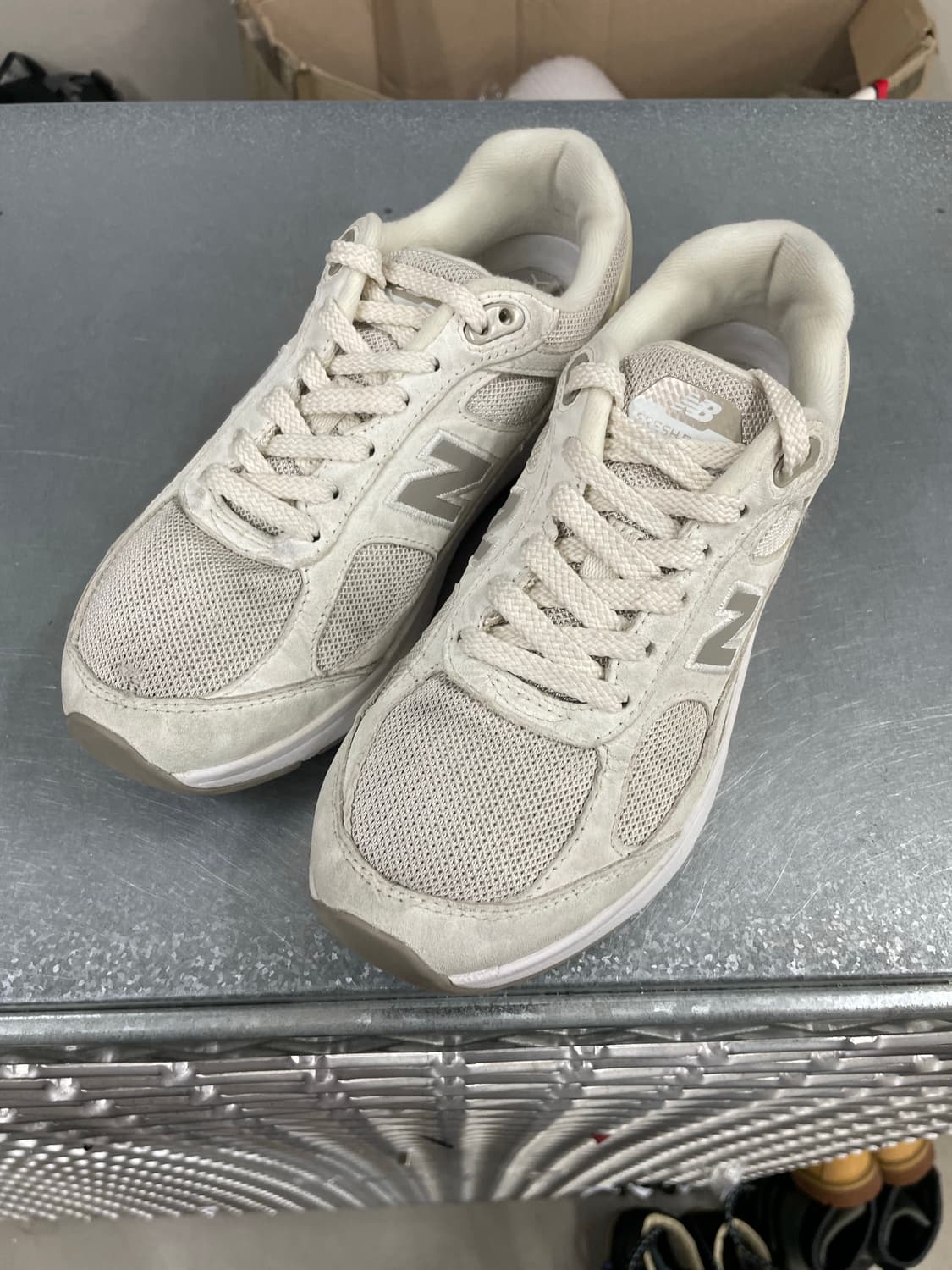 뉴발란스 프레쉬 폼 워킹 1880 V1 235 상품이미지2