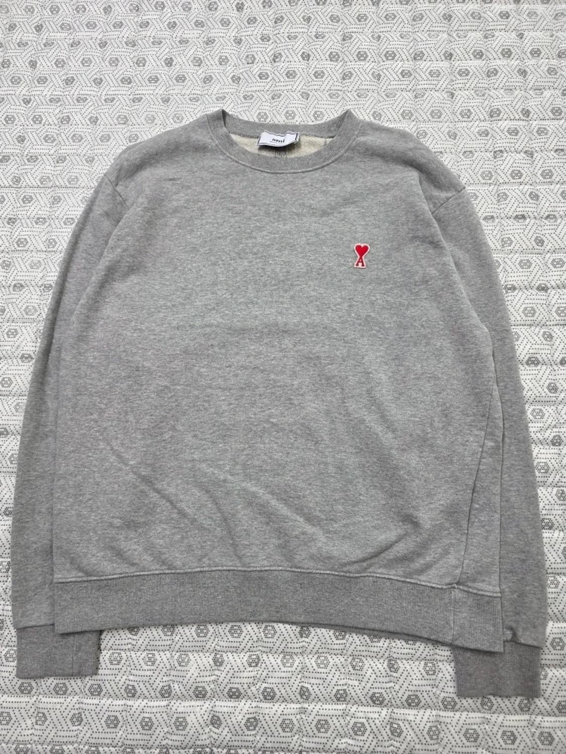 AMI 아미 스몰 하트 로고 맨투맨 상품이미지3