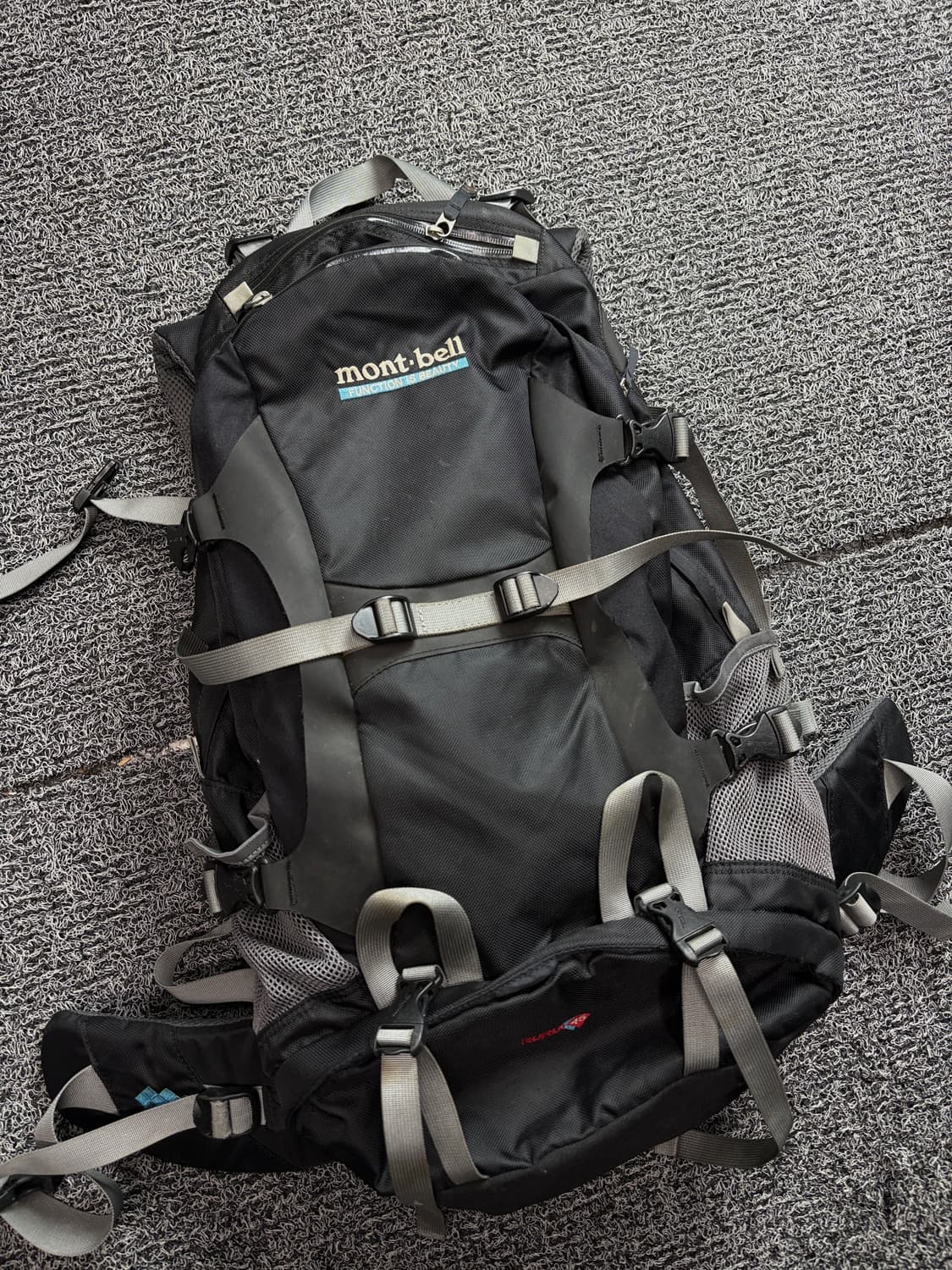 몽벨 루루이45 트레벌 가이드 트레킹 백팩 2121 상품이미지1