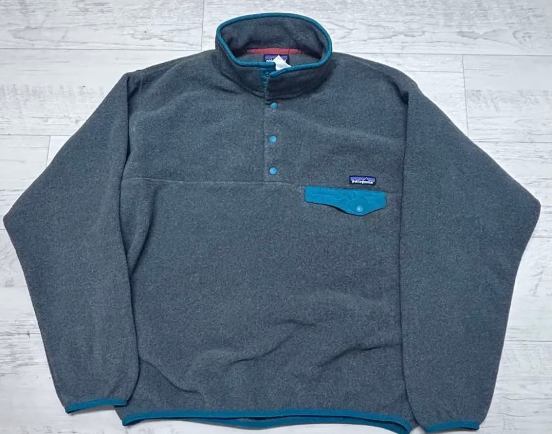 파타고니아 신칠라 리젠 그린 L 샤이아 라보프 착용 상품이미지3