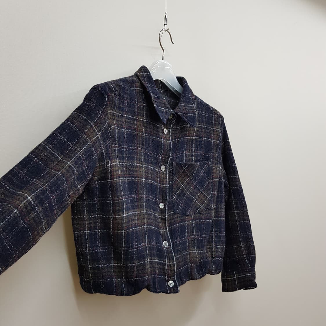 비이커 BEAKER 2021 체크 울 블렌드 크롭 셔츠 자켓 1사이즈 상품이미지3