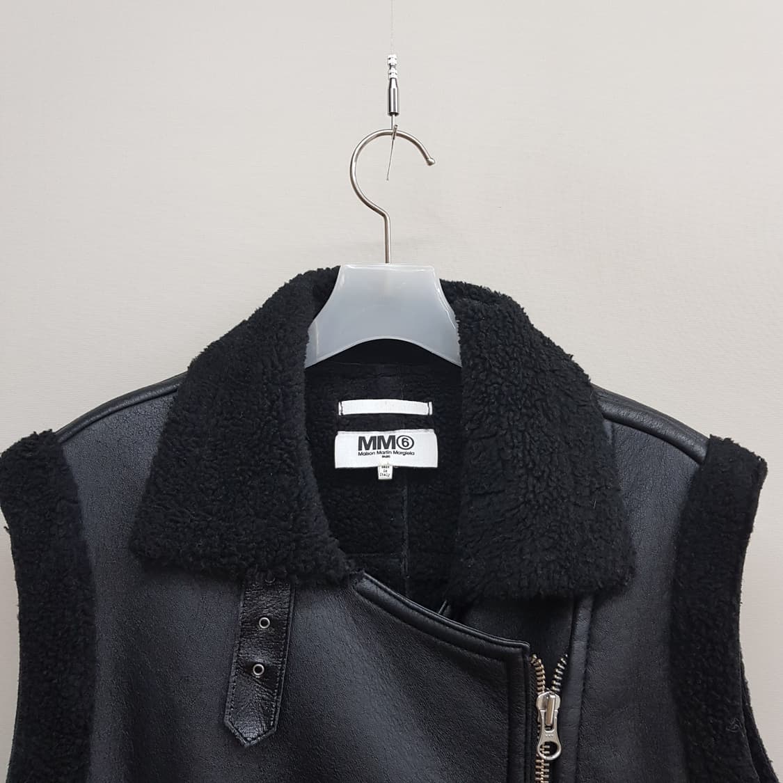 MM6 메종마르지엘라 오버사이즈 무스탕 베스트 it 42사이즈 상품이미지2