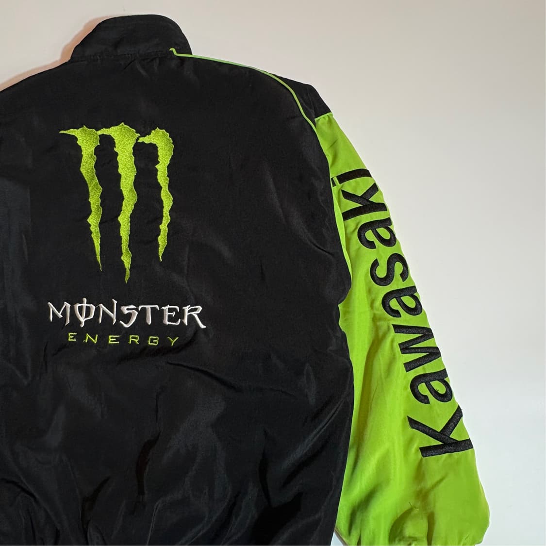 카와사키 몬스터 에너지 레이싱 점퍼 상품이미지5