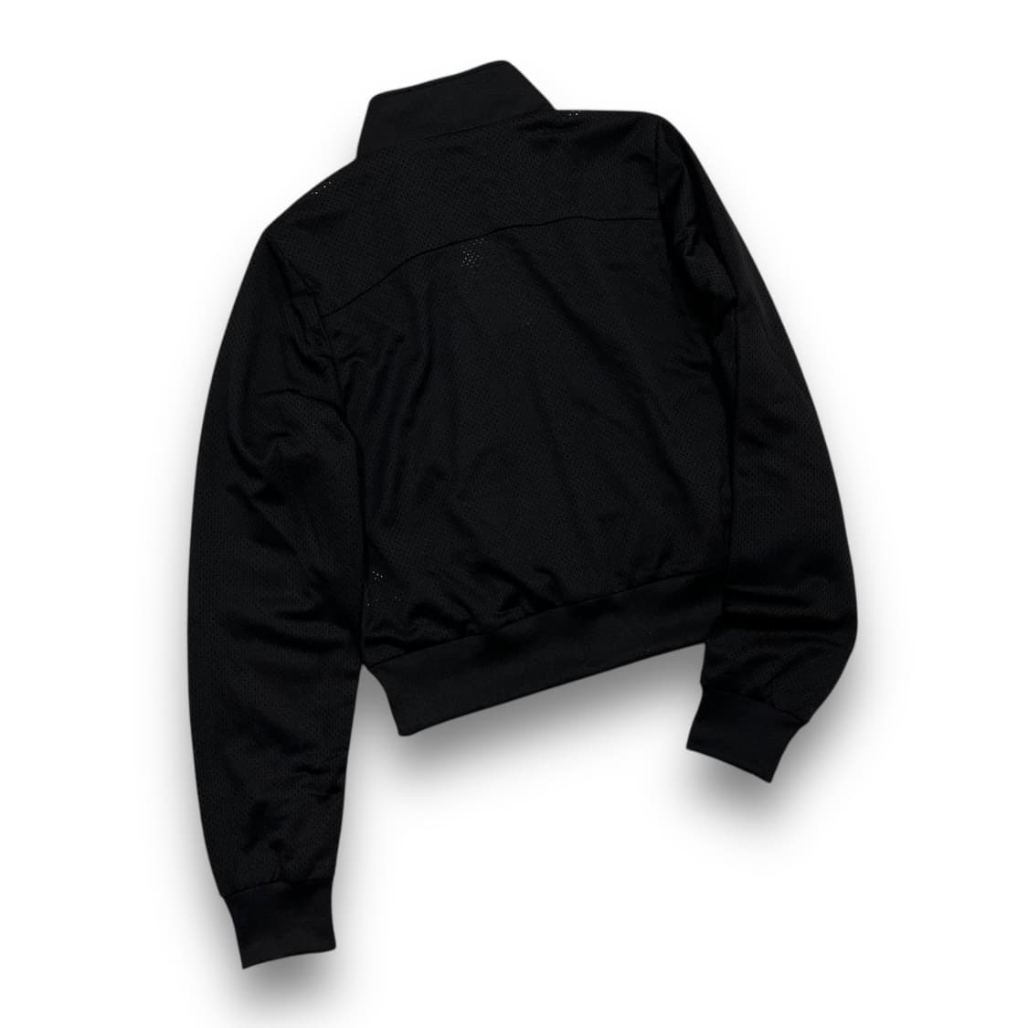 아크메드라비 딥 다크 니들워크 메쉬 크롭탑 져지 상품이미지4