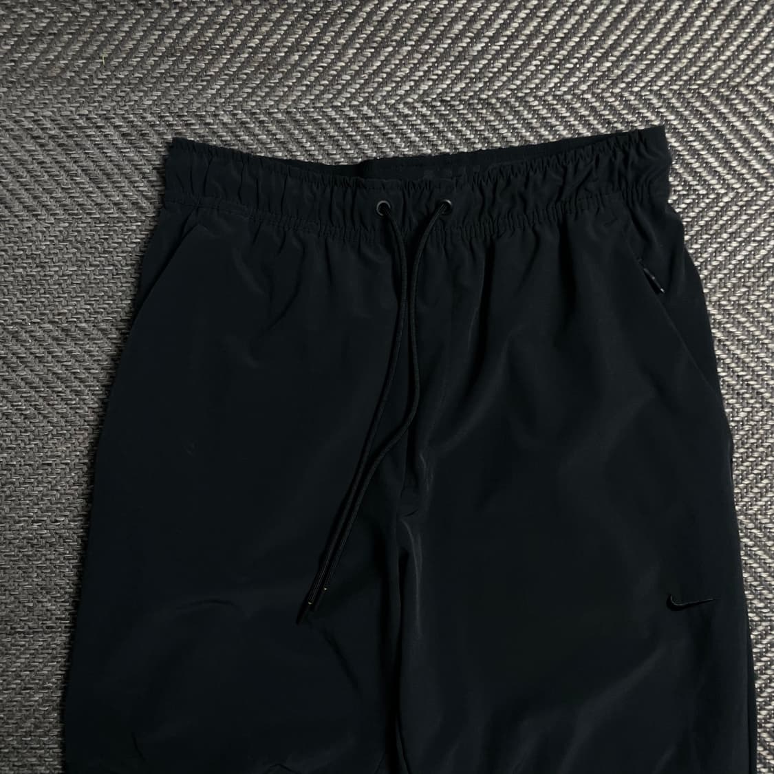 나이키 스우시 블랙 자수 드라이핏 트레이닝 밴딩 팬츠o 6234 상품이미지3