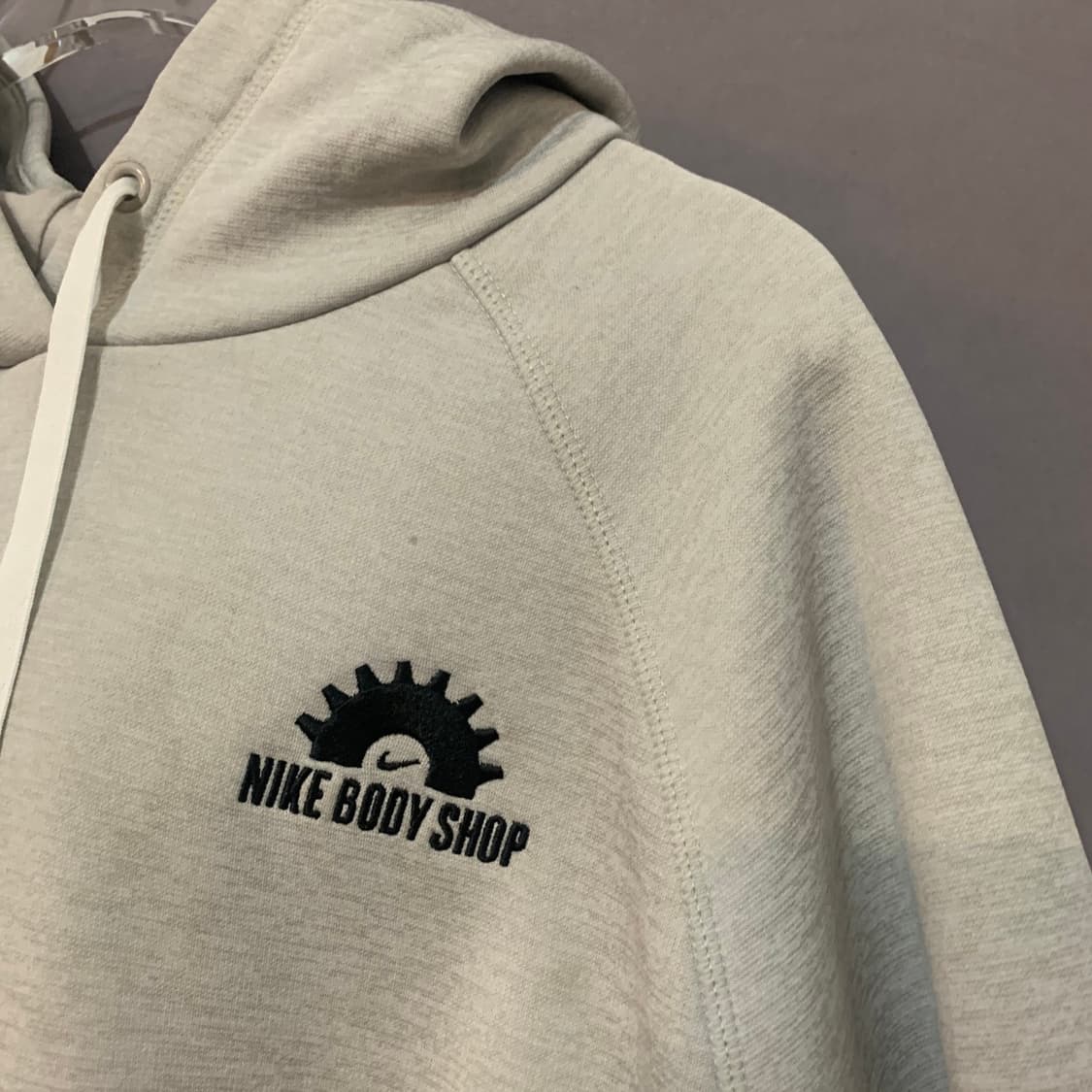 XL 나이키 써마핏 플리스 피트니스 페인팅 기모 후드티 상품이미지5