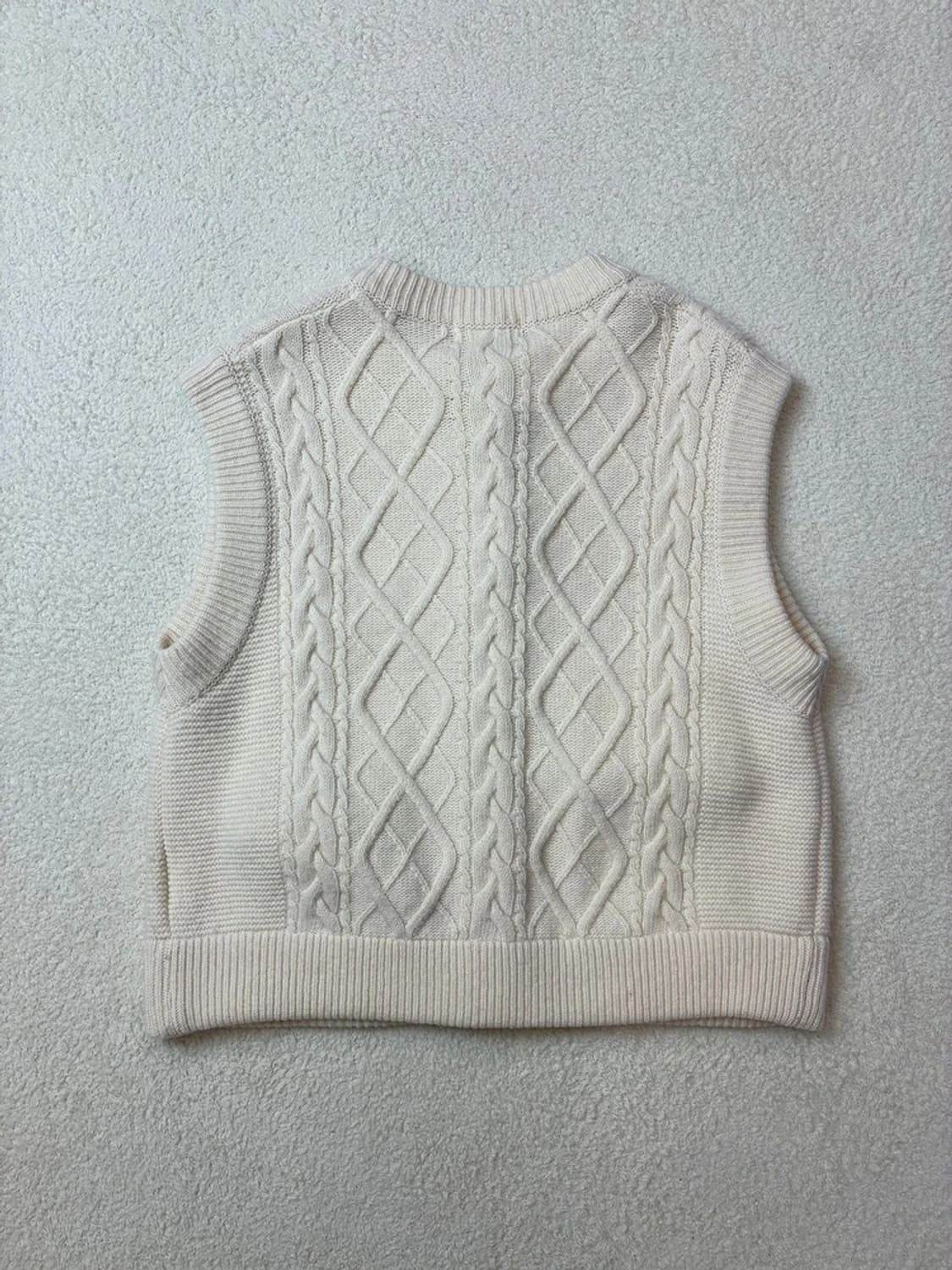 스튜디오톰보이 22FW 트위스트 울 니트 베스트 PN5922 상품이미지4