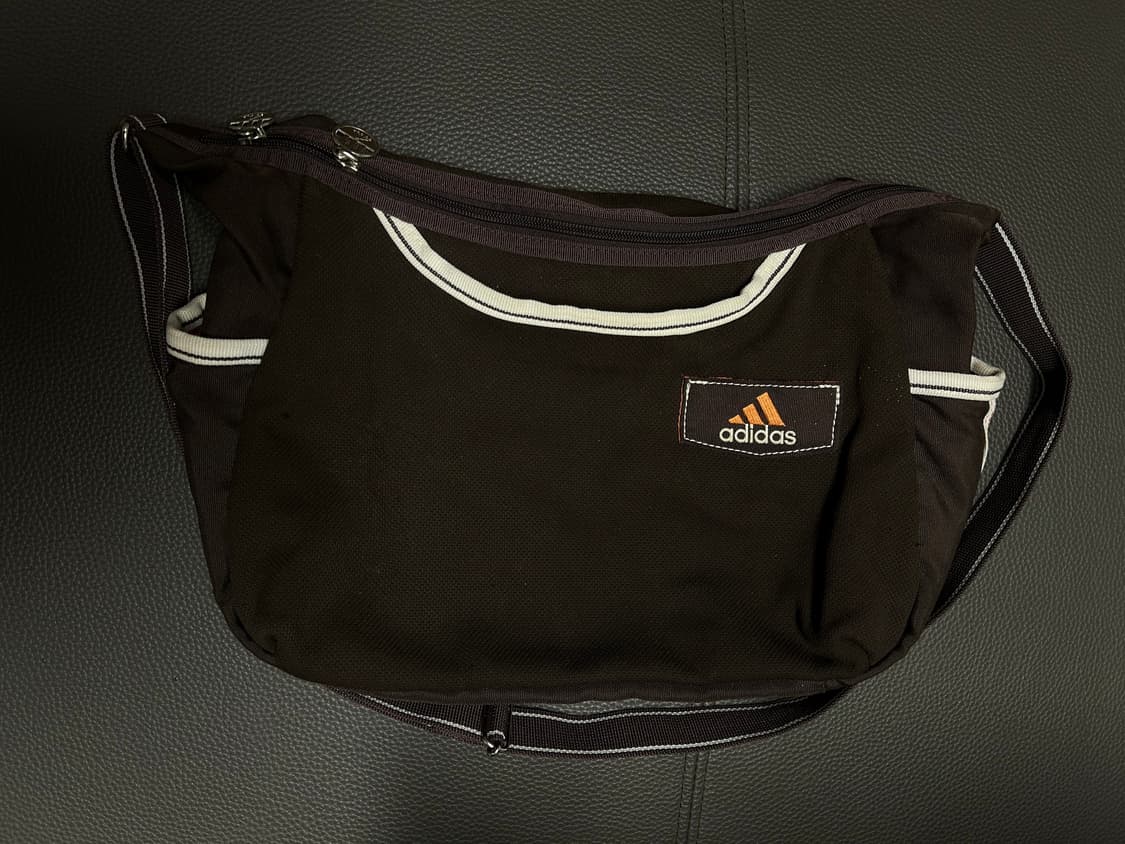 빈티지 아디다스 고동색 크로스백 가방 상품이미지1