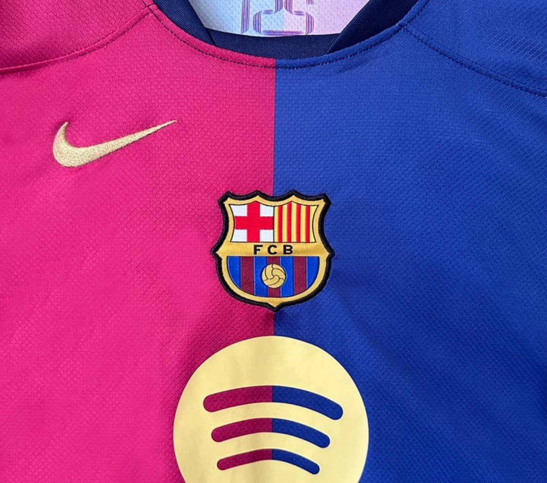 24-25 바르셀로나 레반도프스키 유니폼 상품이미지3