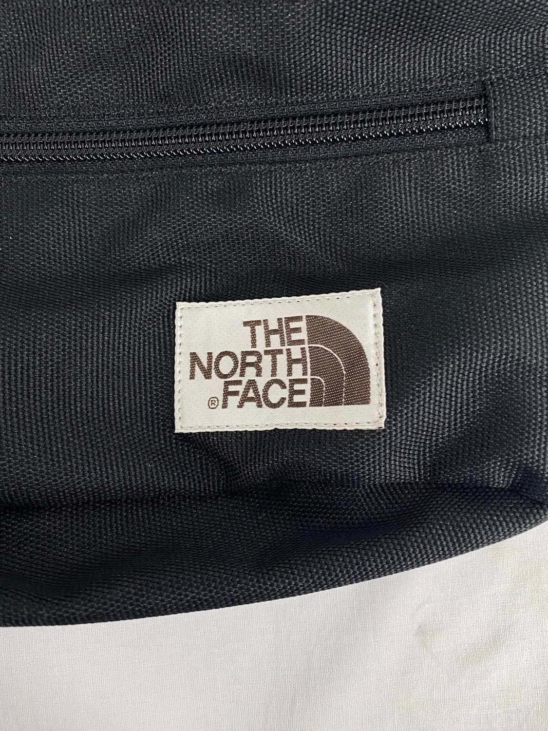 노스페이스 힙색 슬링백 <95> 상품이미지3