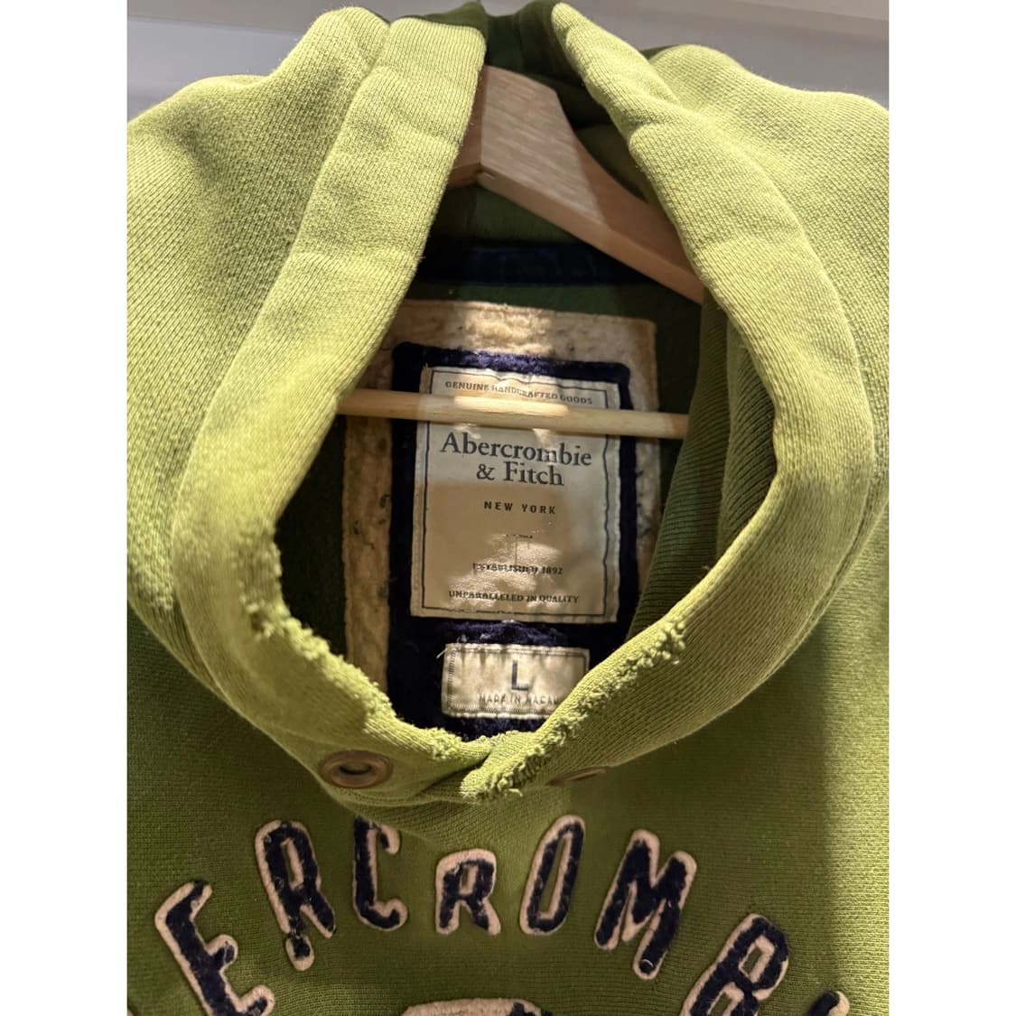 아베크롬비 앤 피치 9 아치 로고 빈티지 후드티 상품이미지3