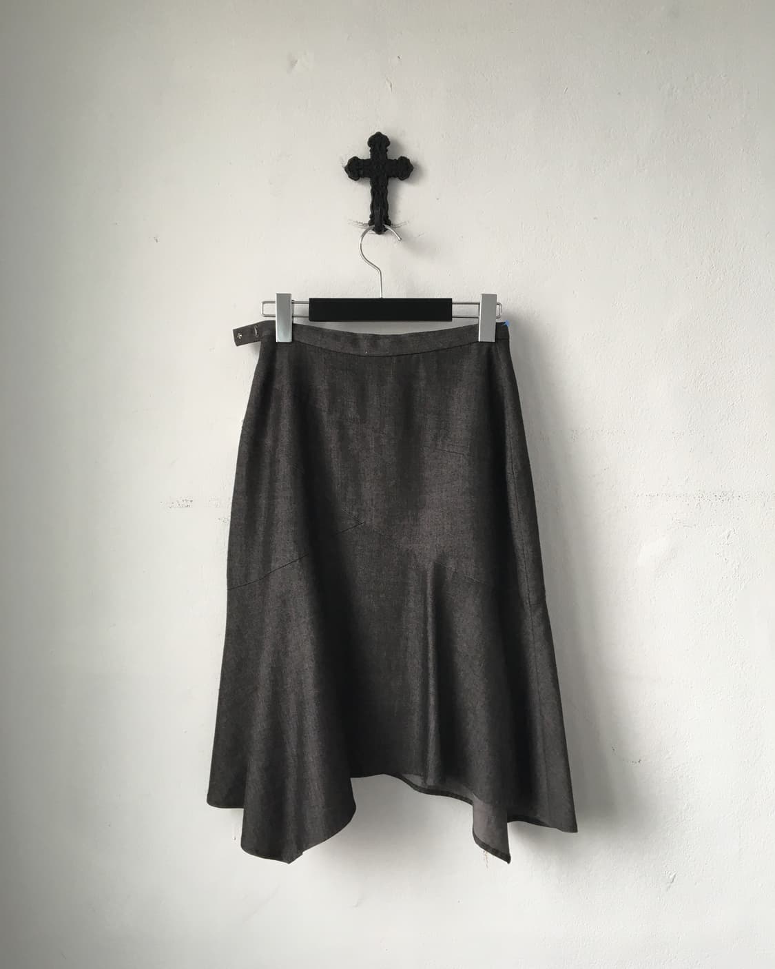Unbalanced line detail skirt 상품이미지2