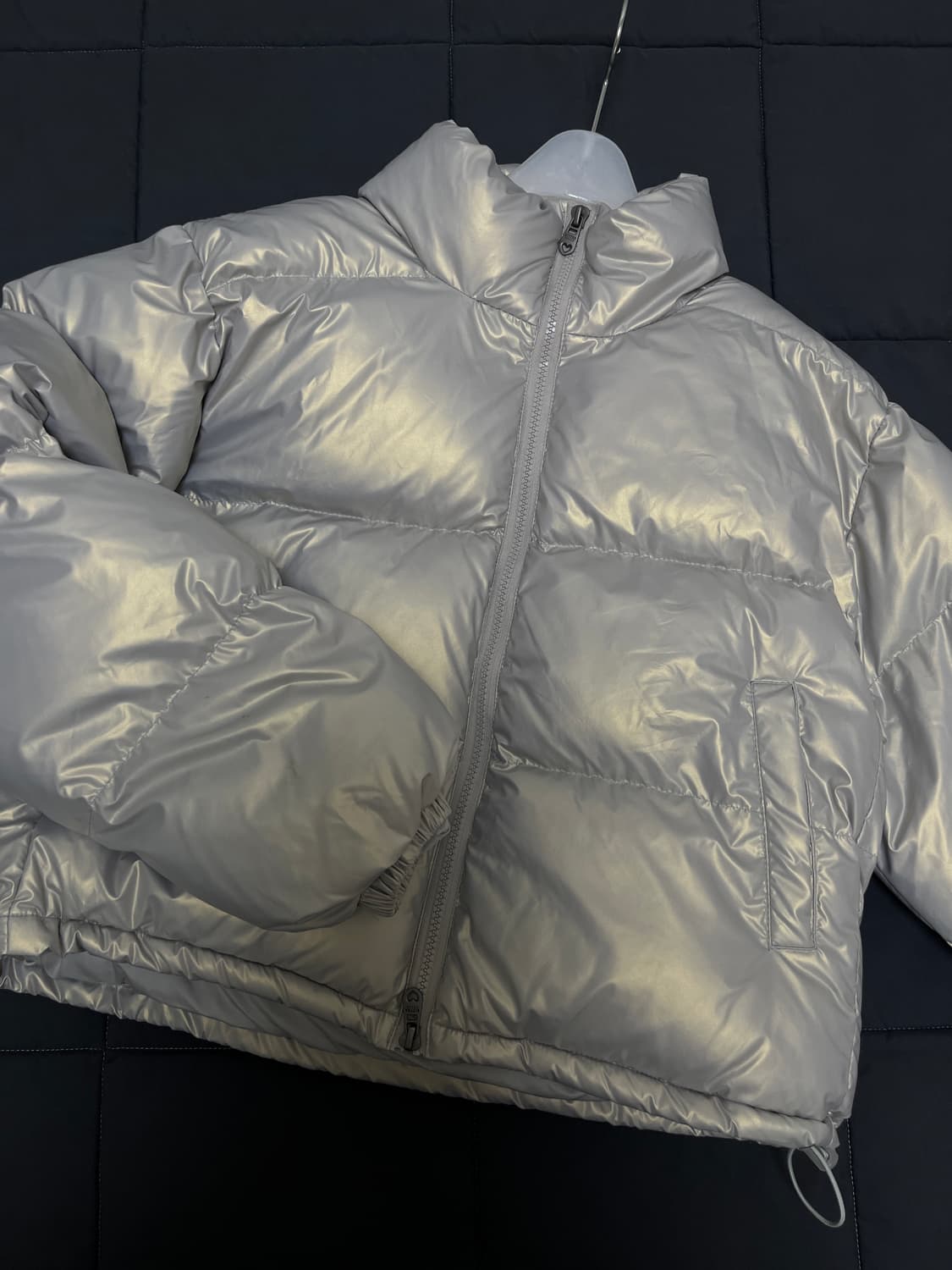 비터셀즈 글로시 크롭 푸퍼 자켓-실버(free) 상품이미지1