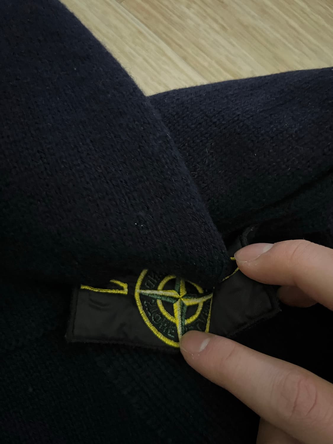 스톤아일랜드 니트집업 상품이미지7