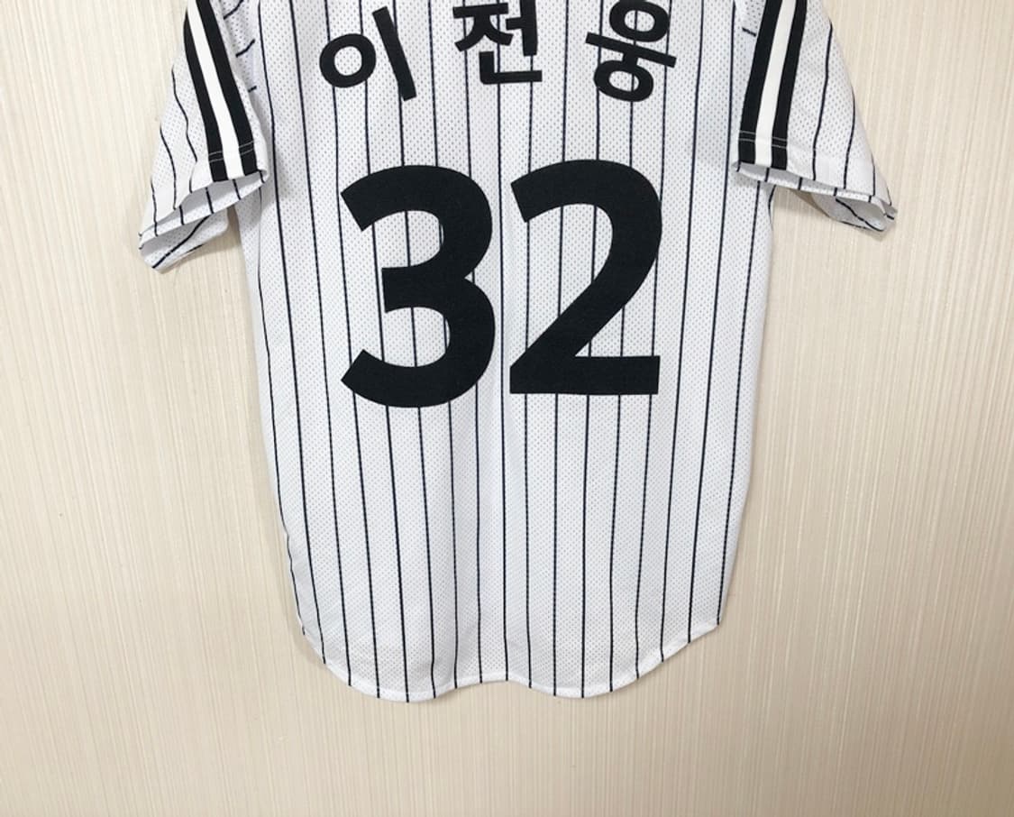 KBO LG트윈스 홈유니폼/져지 XS(85) #32 이천웅 상품이미지10