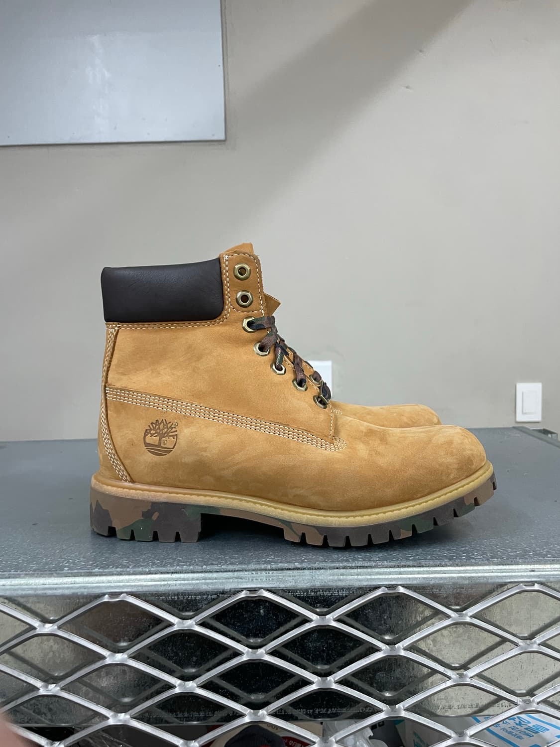 팀버랜드 6인치 프리미엄 카모 부츠 US7 (gr-4037) 상품이미지4