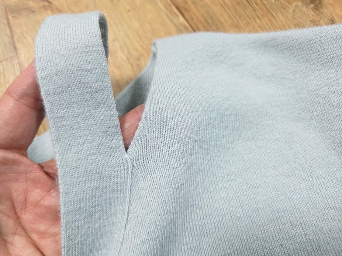 아틀리에나인(Atelier Nain) 로웰 컷아웃 니트가디건 프리사이즈 상품이미지7