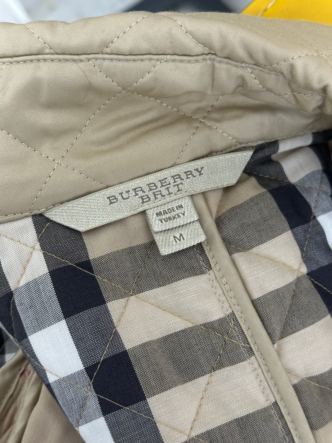 버버리 퀼팅 자켓 상품이미지6