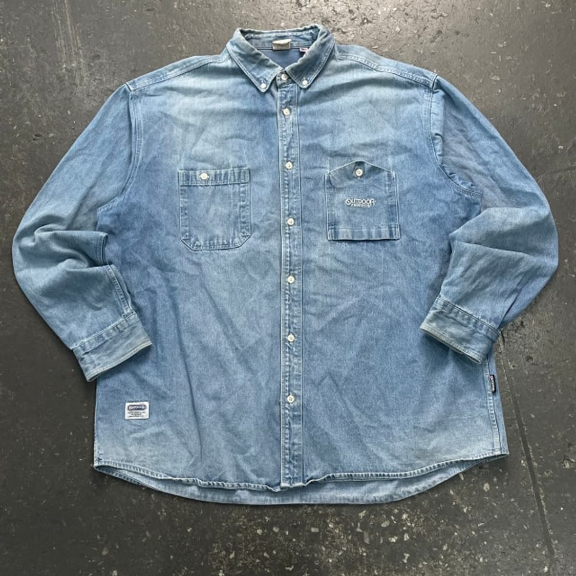100 아웃도어 프로덕츠 데님셔츠 상품이미지1